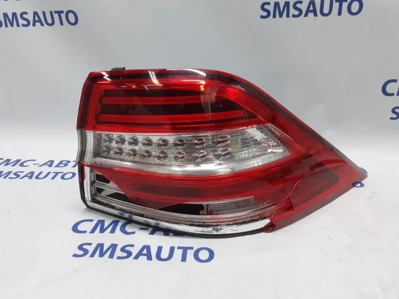 Фонарь на крыло Mercedes-Benz Ml A1669063201 W166, задний правый