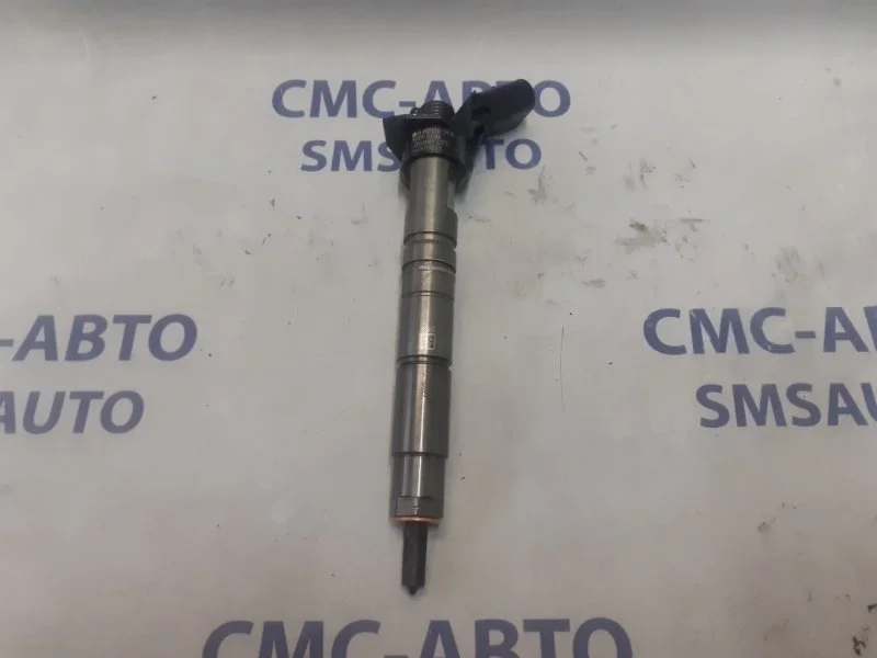 Форсунка топливная Mercedes-Benz Ml A6510702987 W166