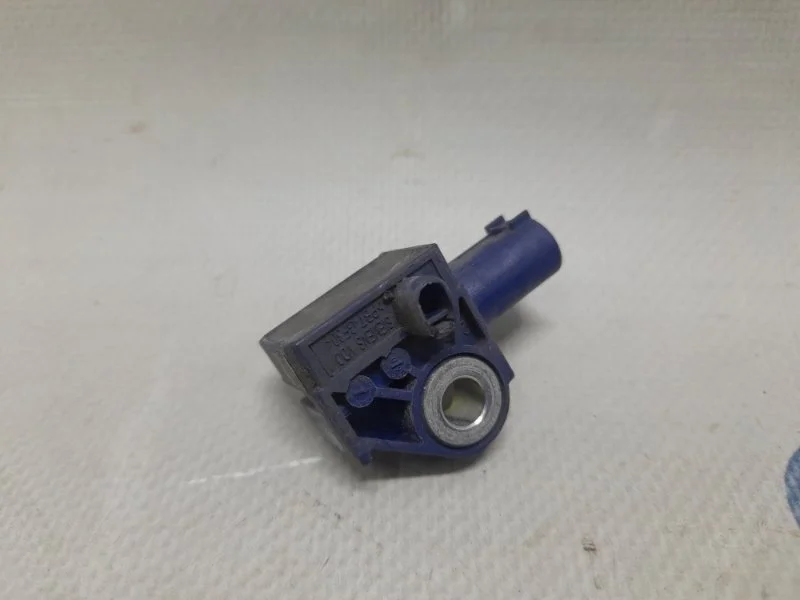 Датчик удара Mercedes-Benz E-Class A2128204926 C207