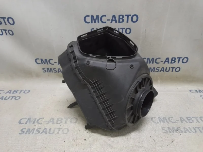 Корпус воздушного фильтра Audi A6 4G0133836Q C7 2.8