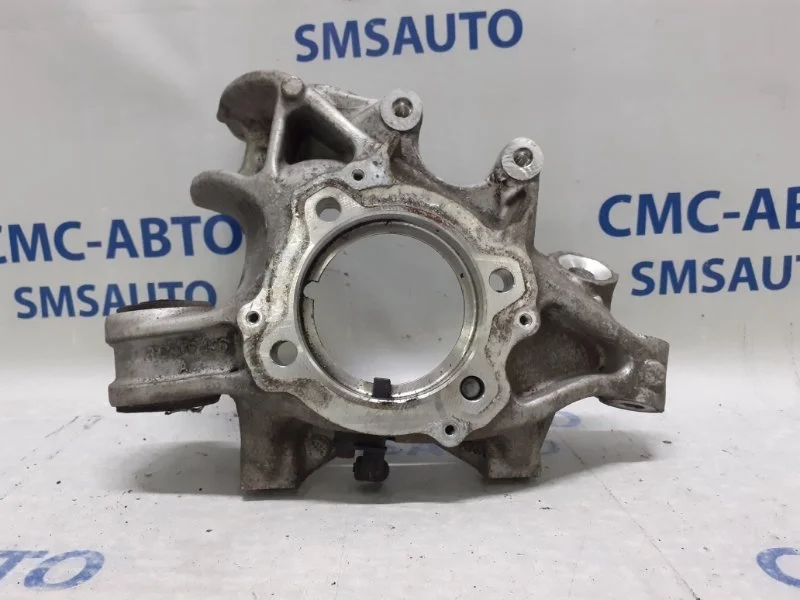 Кулак поворотный Volkswagen Touareg 7P0505436A NF 3.0, задний правый