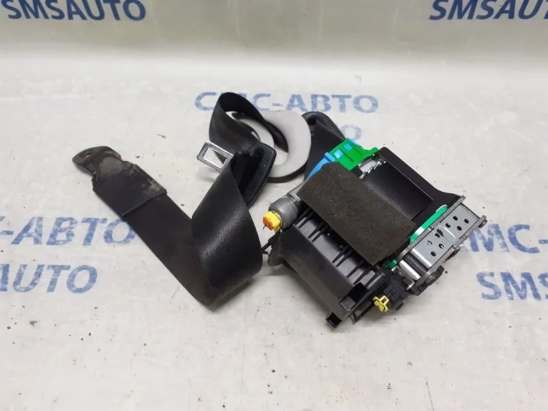 Ремень безопасности Audi A5 2008-2011 8T0857705 8K 3.2, передний