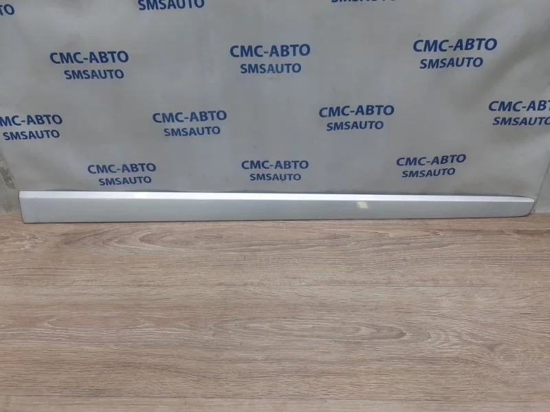 Молдинг двери Mercedes-Benz Ml A1646901462 W164 3.0D, передний правый