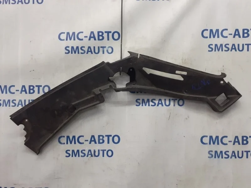 Накладка замка капота Mercedes-Benz R-Class A2518840274 W251 3.0TD, правая