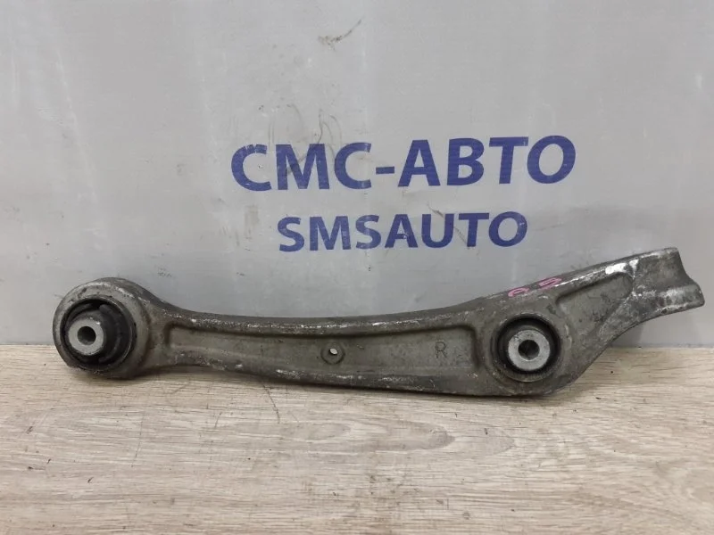 Рычаг нижний Audi A5 2010 8K0407152D 8K 2.0T, передний правый