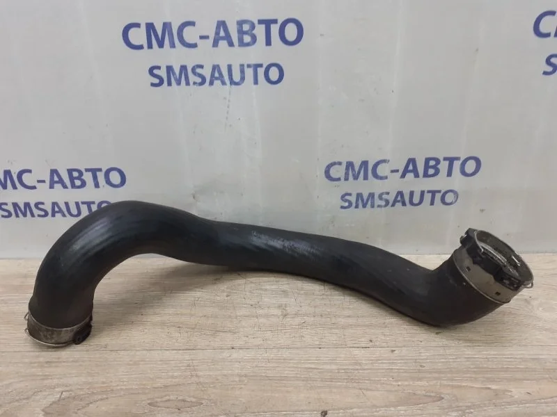 Патрубок интеркулера Mercedes-Benz E-Class A2045282682 W212, правый
