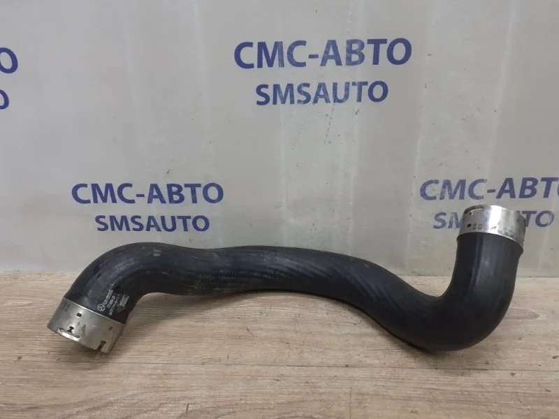 Патрубок интеркулера Mercedes-Benz C-Class A2045282682 W204, правый