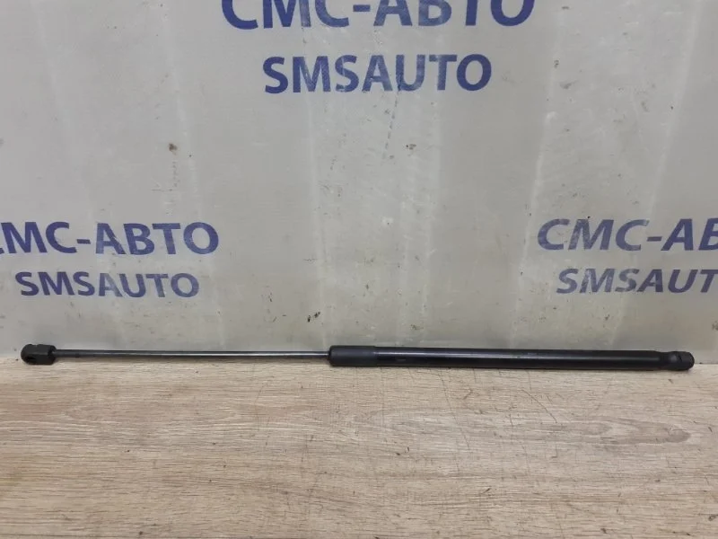 Амортизатор капота Mercedes-Benz Ml A1669802464 W166 2.2D, левый