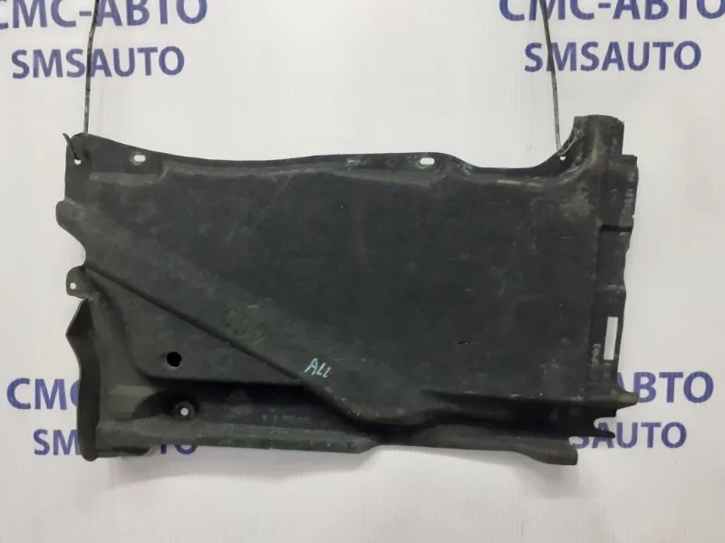 Защита днища Audi A6 Allroad 2013 4G0825215F C7 3.0 CGW, задняя левая