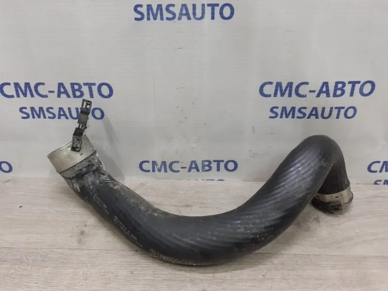 Патрубок интеркулера Mercedes-Benz C-Class A2045282682 C204 1.8T, правый