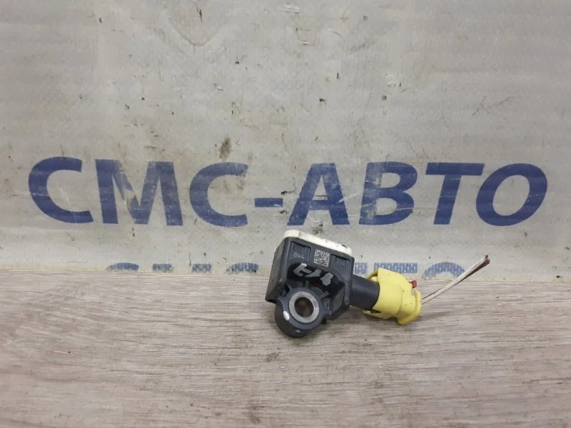 Датчик удара Volkswagen Touareg 2010-2014 7P0959651 NF 3.6