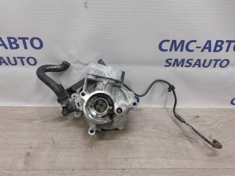 Вакуумный насос Audi Q5 2014 06L145100B 8R 2.0T