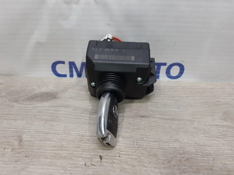Замок зажигания Mercedes-Benz Glk A2079052600 X204 2.2D
