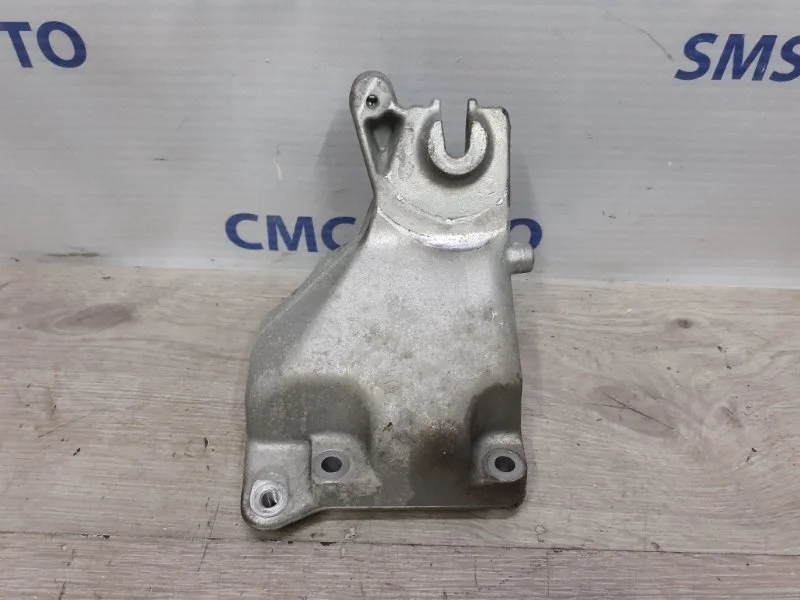 Кронштейн ДВС Mercedes-Benz Glk A2722231004 X204 3.0, левый