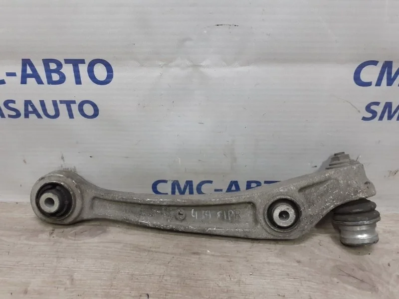 Рычаг нижний Audi A6 8K0407152F C7 2.8 CHV, передний правый