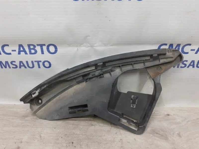 Кронштейн бампера под фару Volvo Xc60 30763433 XC60 2.0, передний левый