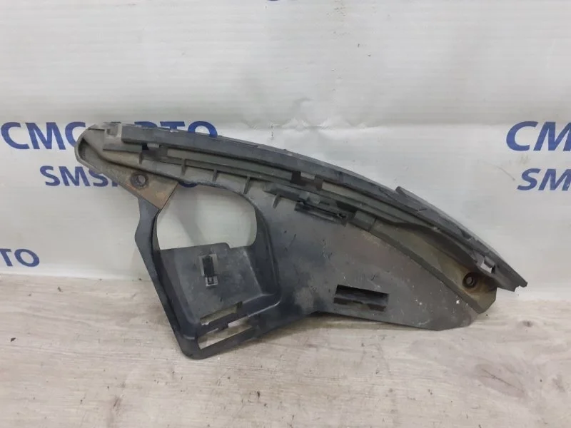 Кронштейн бампера под фару Volvo Xc60 30763434 XC60 2.0, передний правый