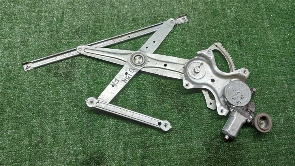 Б.у. стеклоподъемник TOYOTA COROLLA ZRE151 TOYOTA COROLLA ZRE151