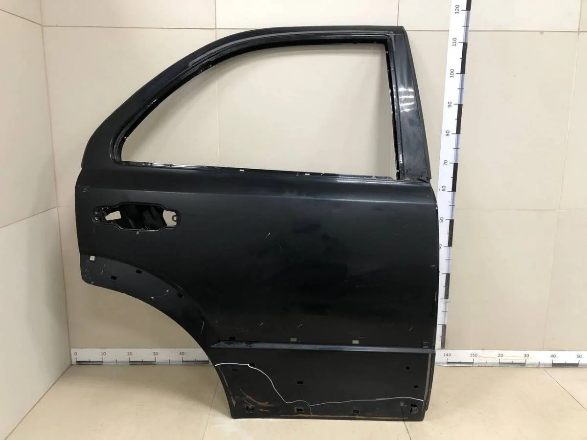 Дверь задняя правая Kia Sorento BL, JC 2002-2009