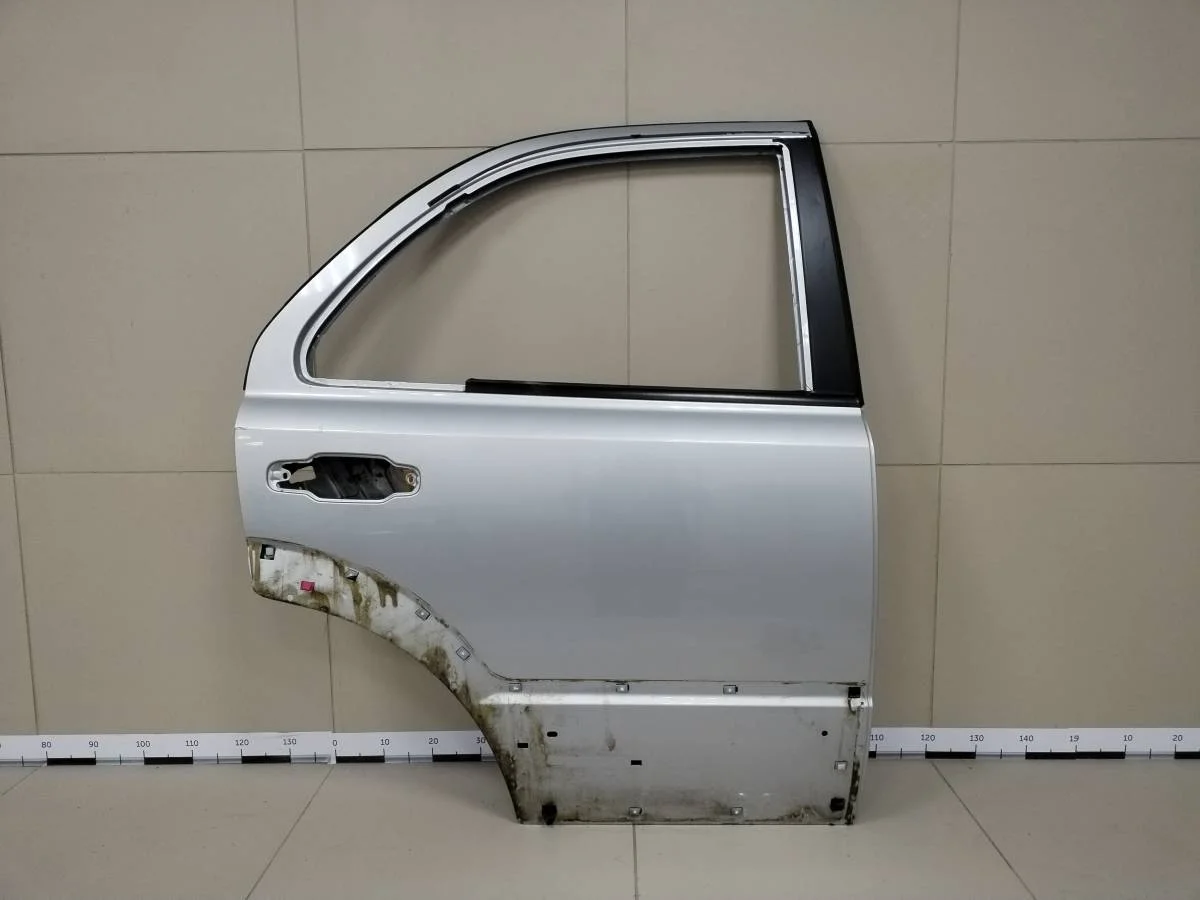 Дверь задняя правая Kia Sorento BL, JC 2002-2009