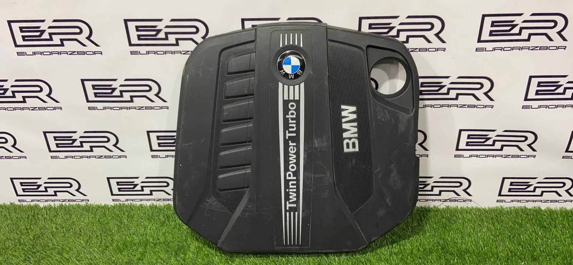 Декоративная крышка двигателя BMW X5 F15
