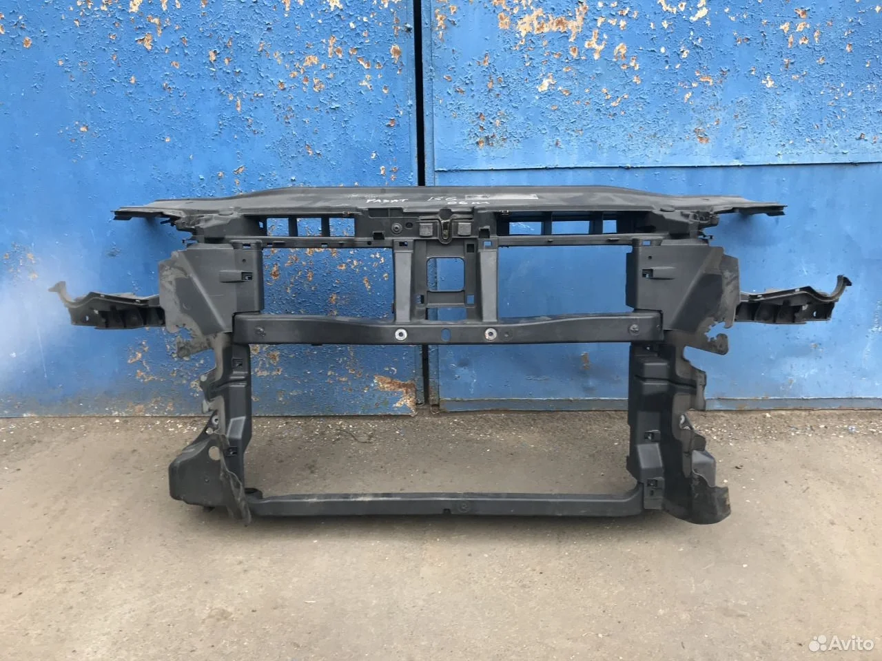 Панель передняя volkswagen passat b6