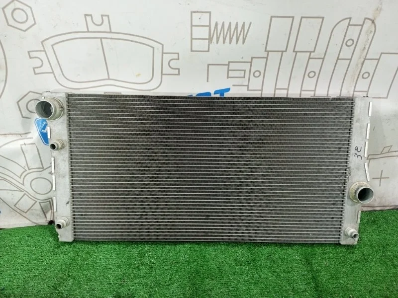 Радиатор охлаждения двигателя Bmw 5-Series F10