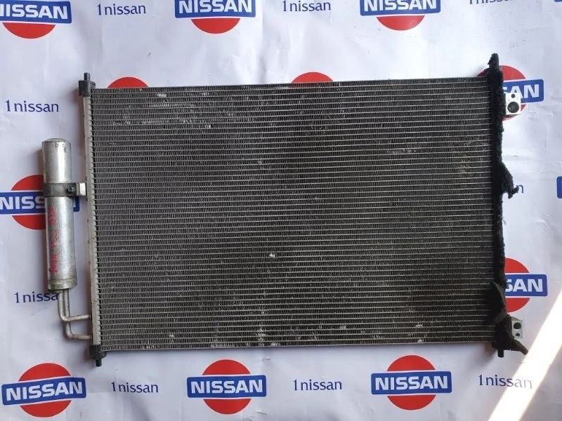 Радиатор кондиционера Nissan X Trail 2007-2014 92100JG000 T31 MR20, передний