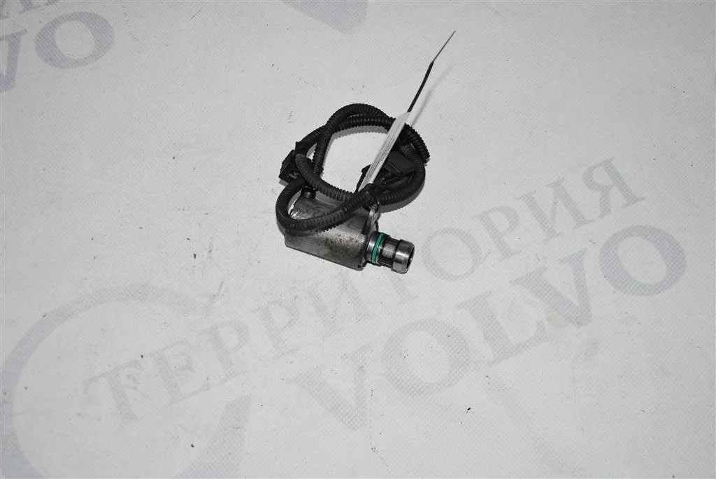 Клапан охлаждения поршней