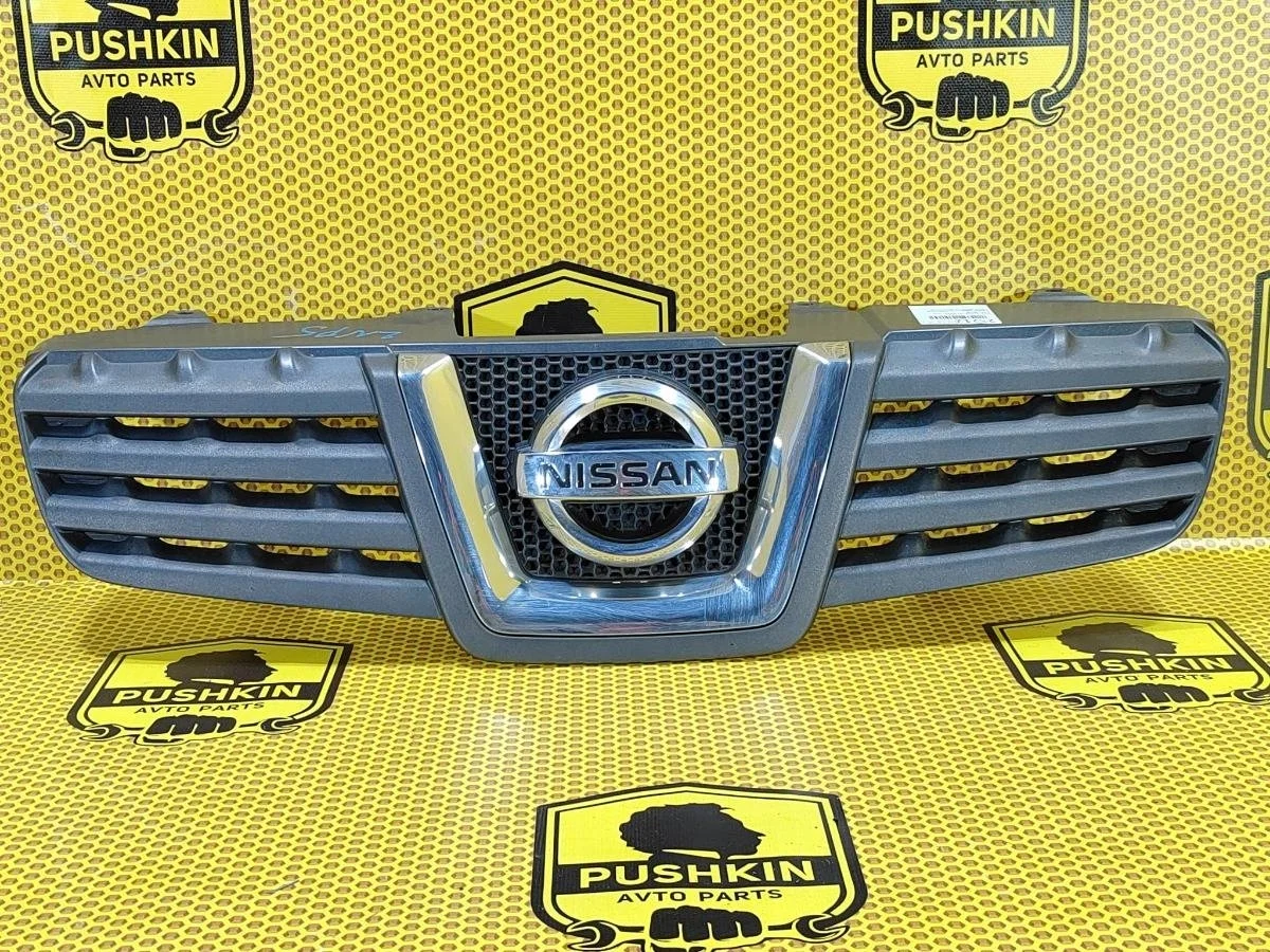 Решетка радиатора Nissan Qashqai 2008 J10E