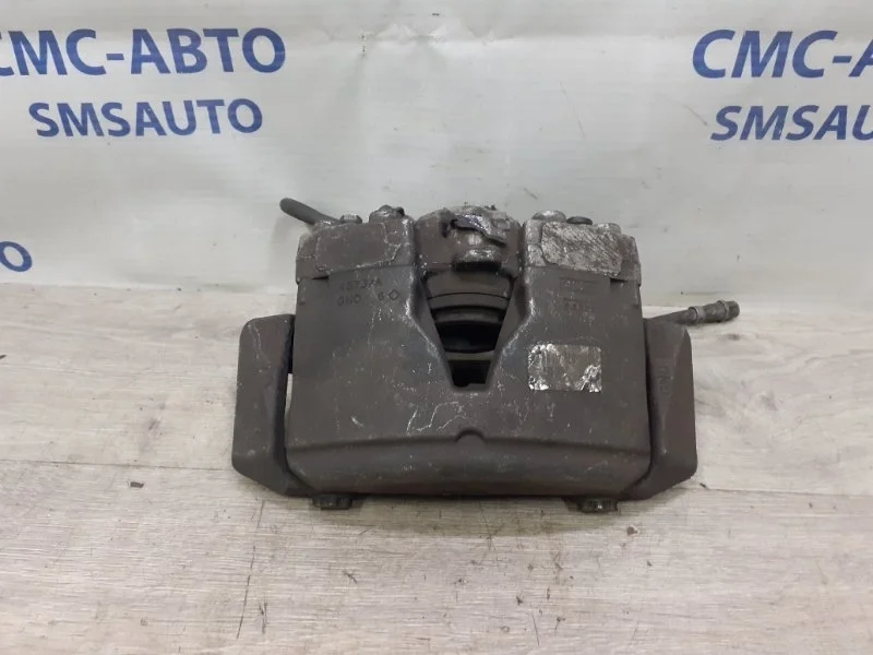 Суппорт Audi A5 2011-2014 8K0615123H 8K 2.0T, передний левый