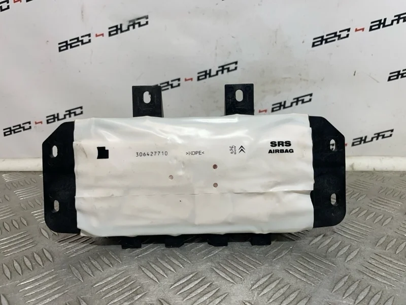 Подушка безопасности пассажира Citroen C4 2012 9687158080 B7