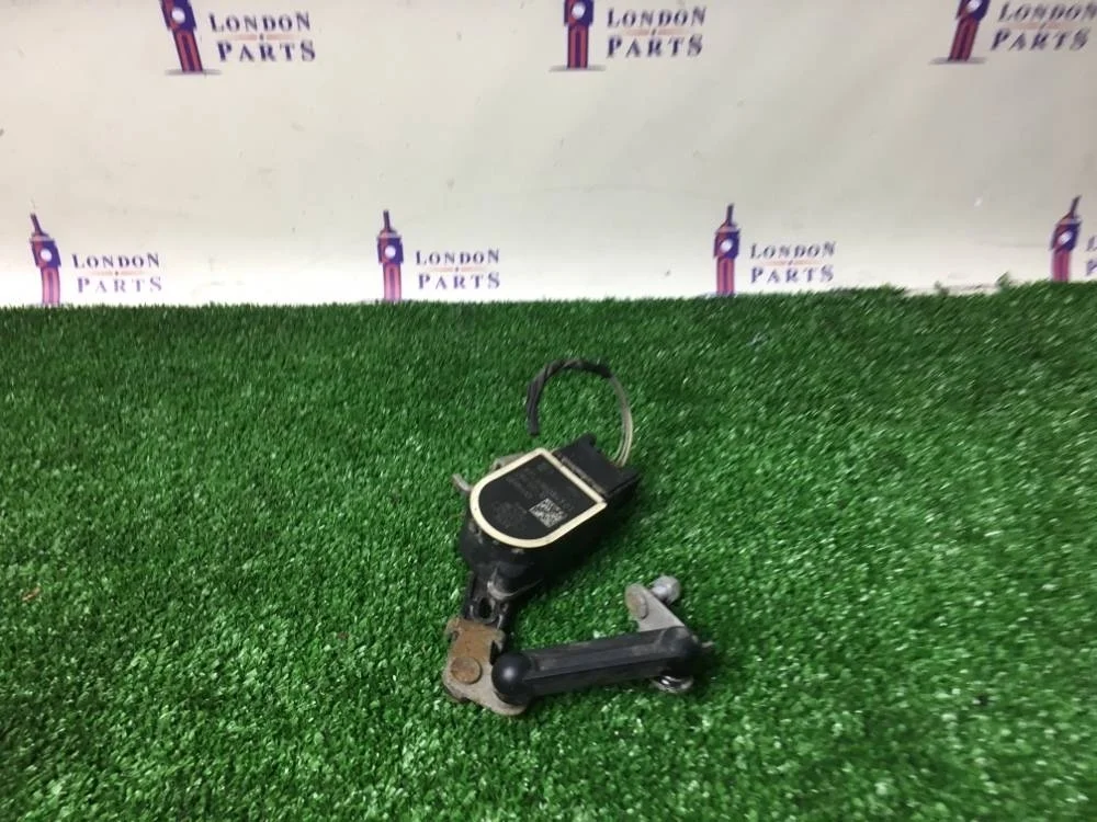 Датчик дорожного просвета BMW F22