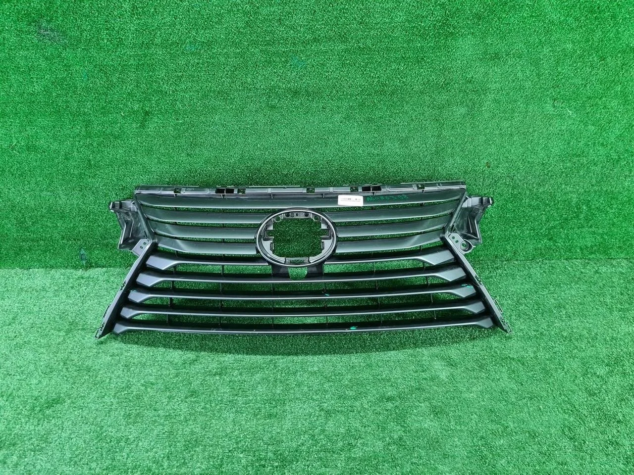 Решетка радиатора Lexus Rx 4 (2015-2019)