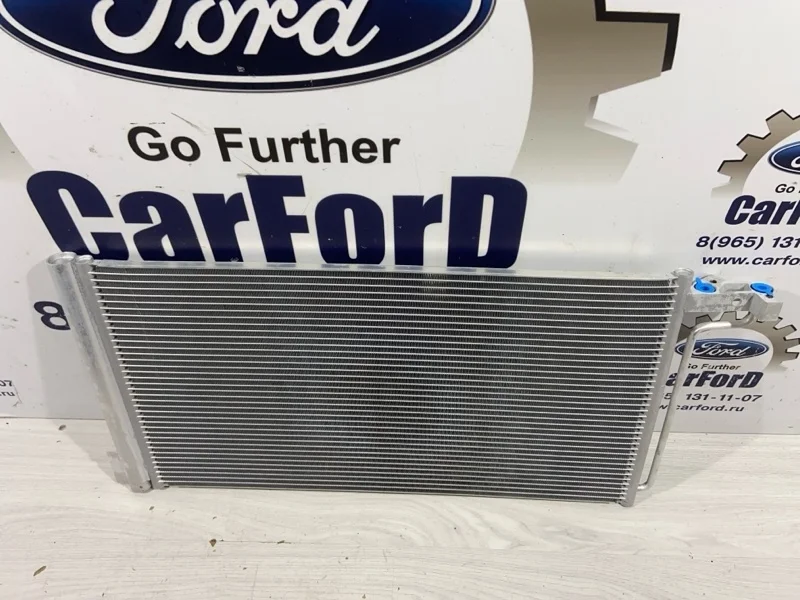 Радиатор кондиционера (конденсер) Ford Focus 3