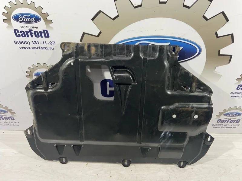 Защита двигателя штатная (пластик) Ford Focus 2