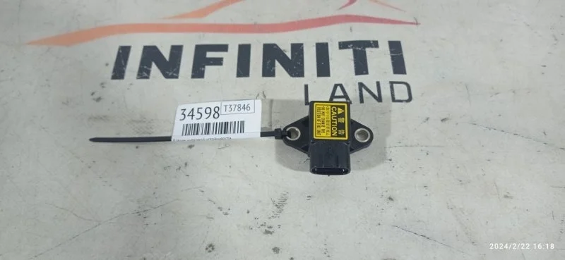 Датчик курсовой устойчивости Infiniti Qx70 2016 S51