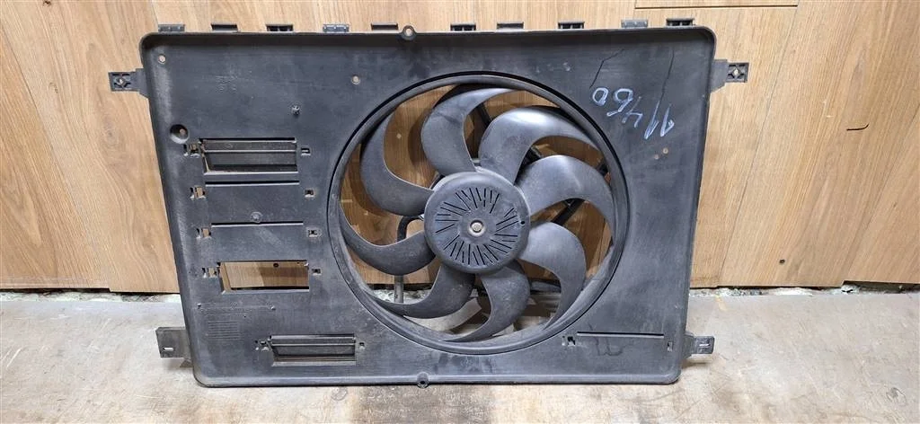 Вентилятор радиатора Ford Kuga 2008-2012