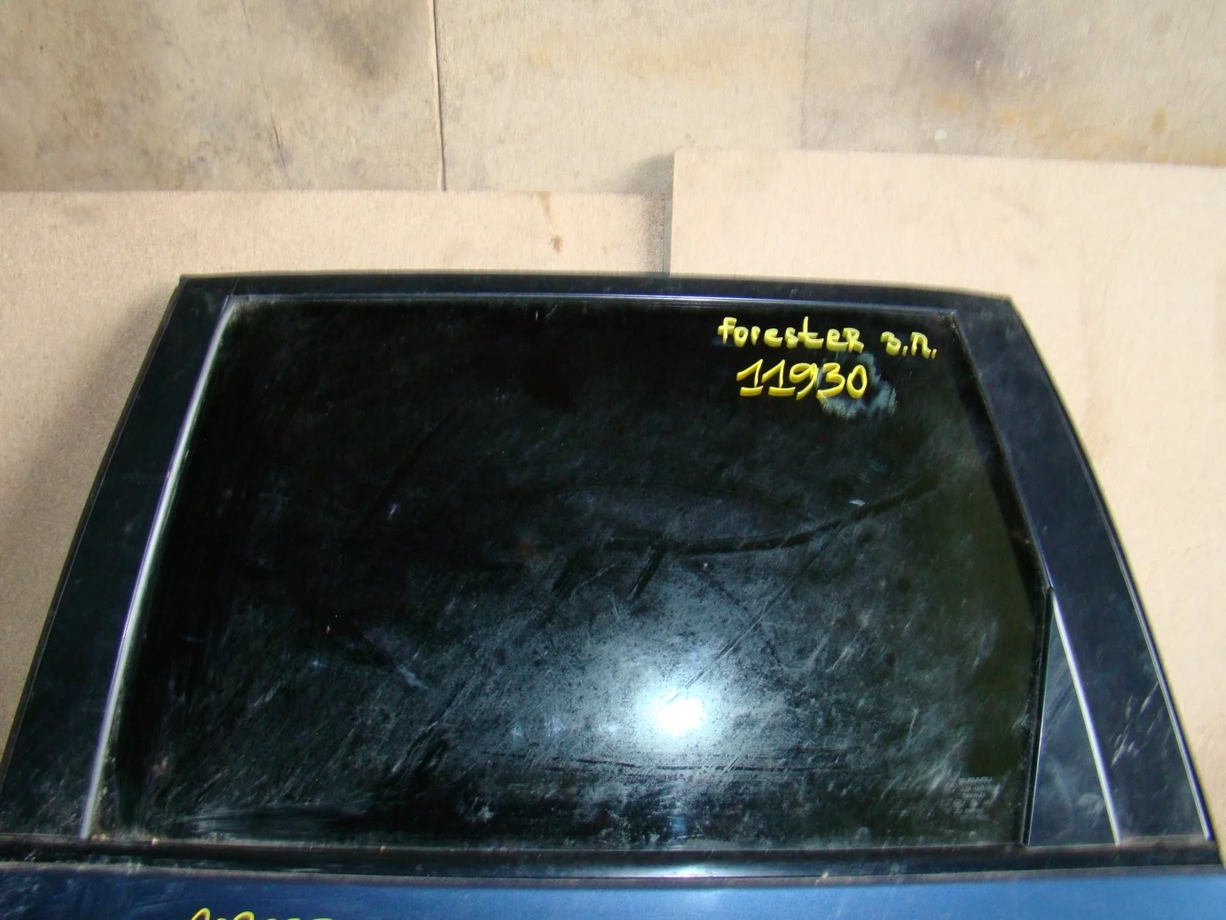 стекло двери Subaru Forester III (SH) 2009-2012