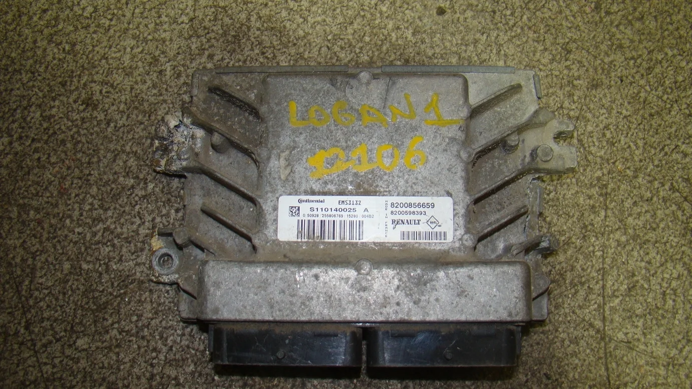 Блок управления двигателем Renault Logan I 2005-2014