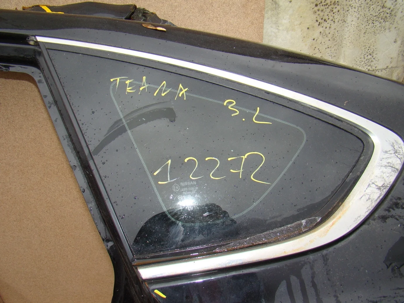 Стекло кузовное глухое левое Nissan Teana (J32) 2008-2013