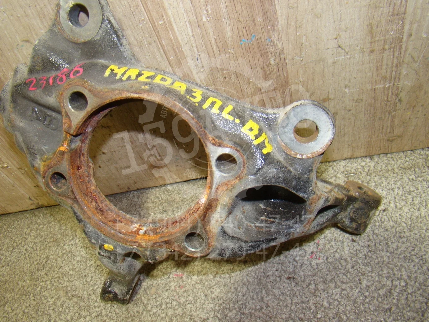 Кулак поворотный передний левый Mazda Mazda 3 (BM) 2013-2016