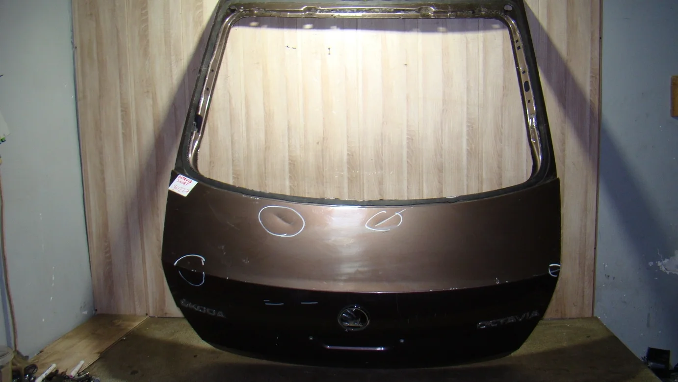 Дверь багажника Skoda Octavia (A7/5E) 2013-2020