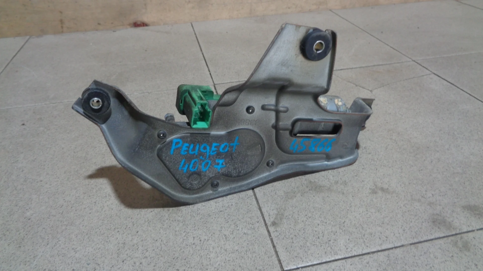 моторчик стеклоочистителя Peugeot 4007 2007-2012