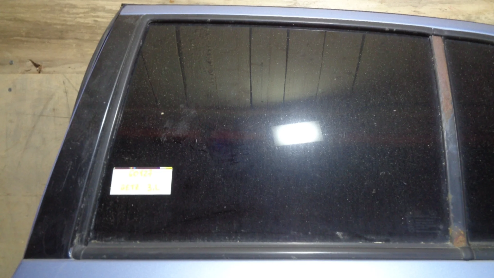 Стекло двери задней левой Hyundai Getz 2002-2011
