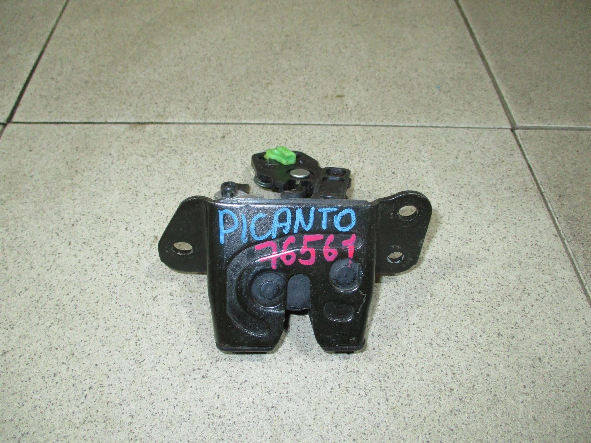 замок багажника Kia Picanto I (SA) 2004-2011