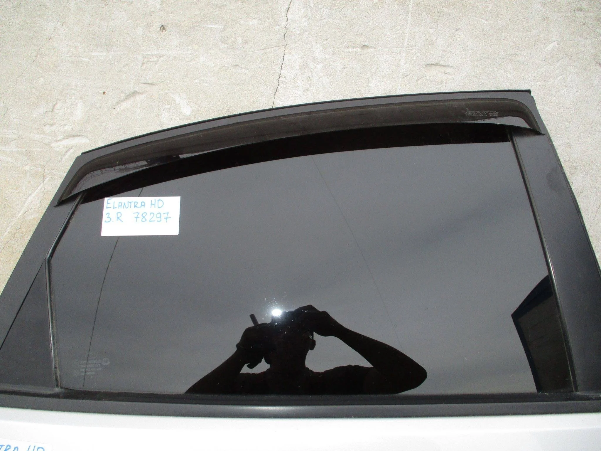 стекло двери Hyundai Elantra (HD) 2006-2010