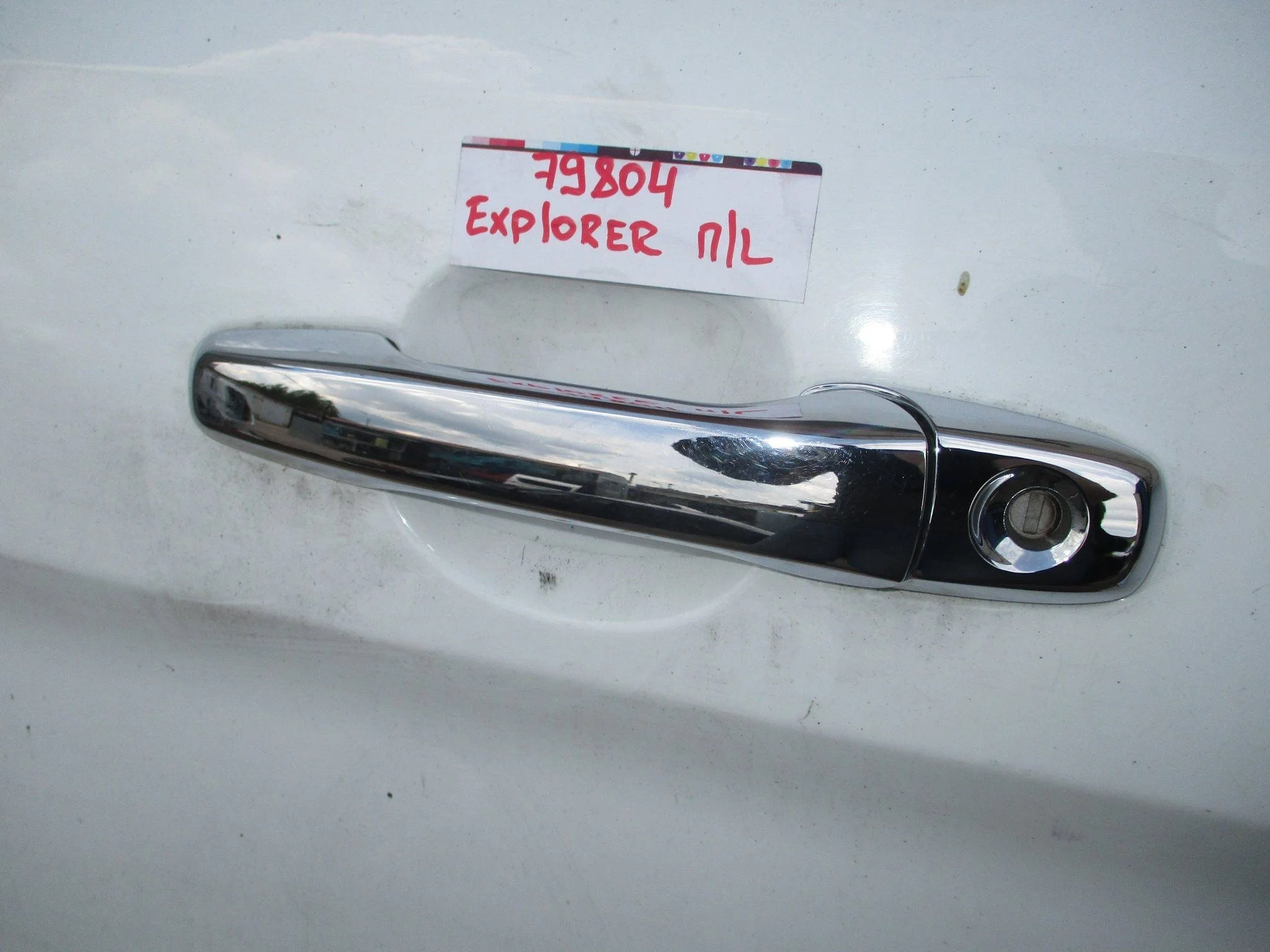 Ручка двери передней наружная левая Ford Explorer V (U502) 2011-2019