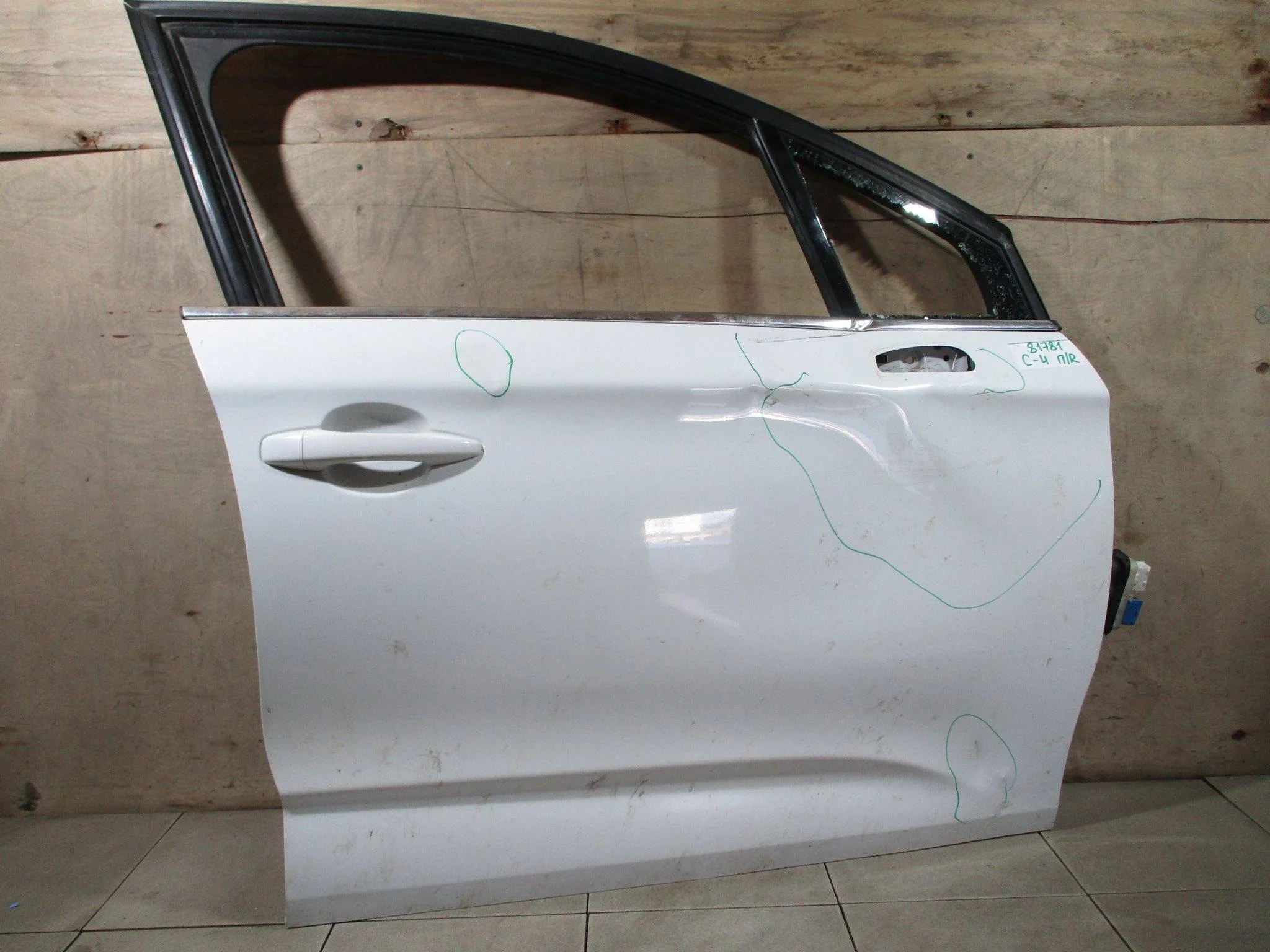 дверь Citroen C4 II 2010-2018