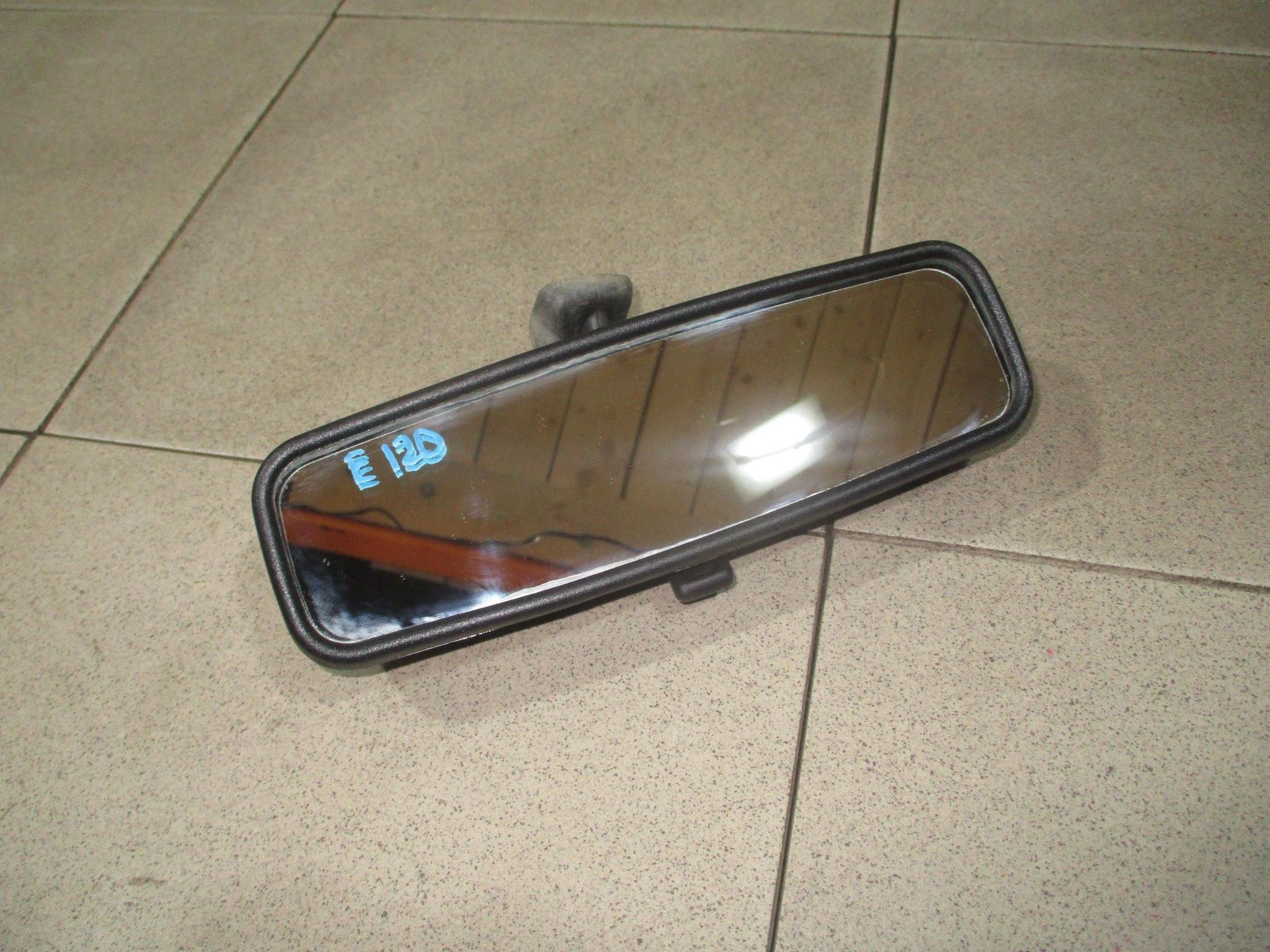 зеркало заднего вида Toyota Corolla (E120) 2000-2007
